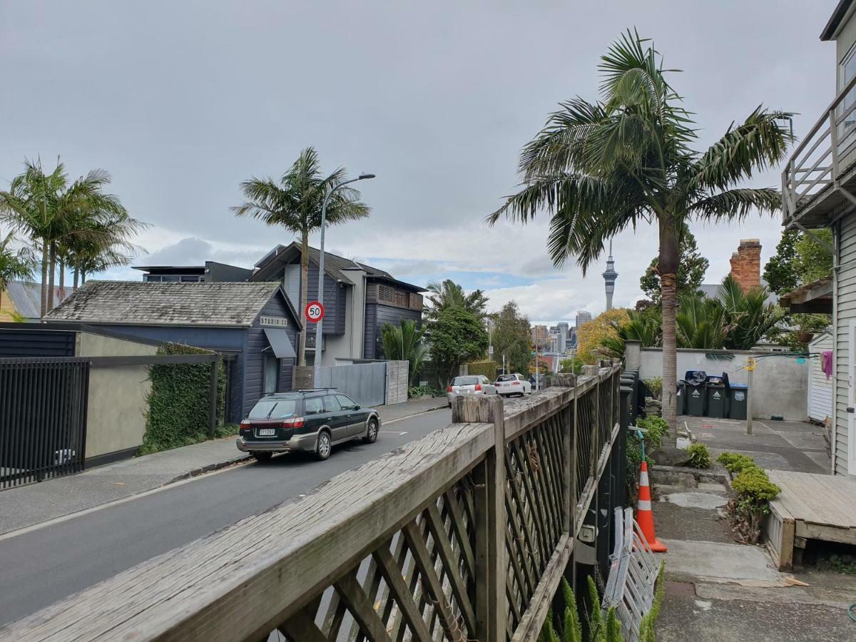 Uenuku Lodge Auckland Eksteriør billede